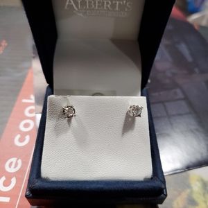 Diamond earrings